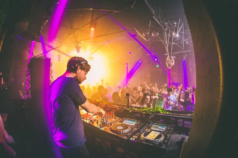Two Kinds of Loud: Why Underground Ravers and Club Kids Are Hearing Completely Different Music